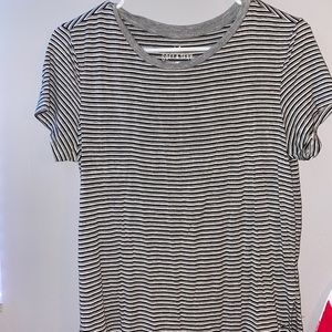 Cute, cozy shirt from American Eagle!